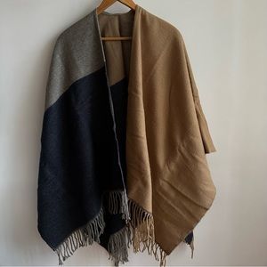 Uniqlo multicolor shawl/scarf - OS